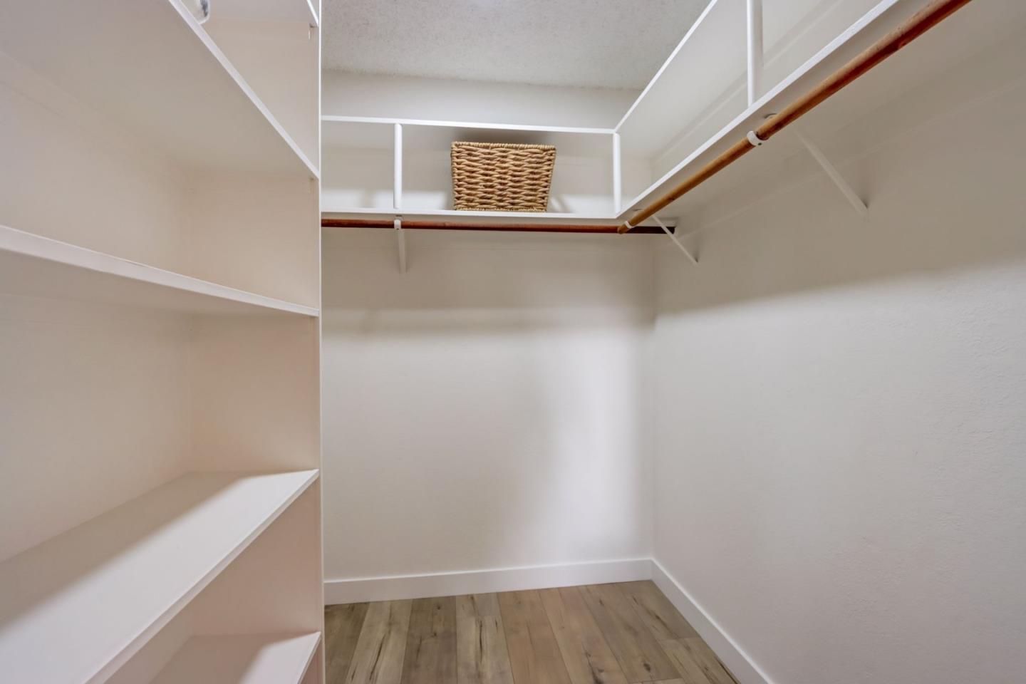 765 San Antonio RD 86