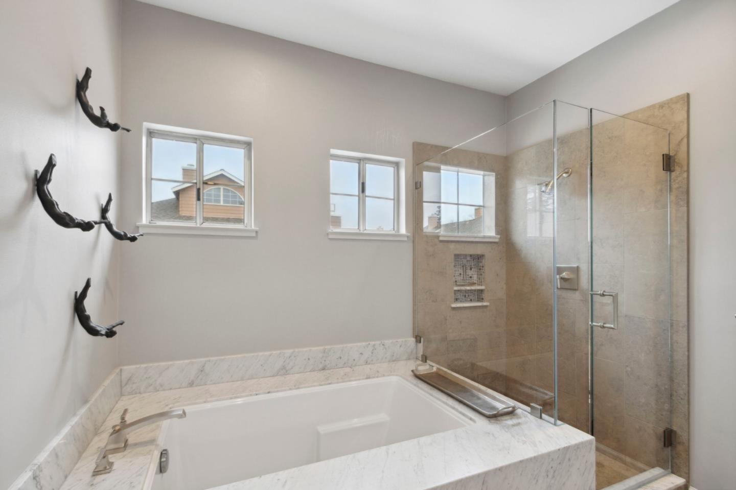 444 San Antonio RD 6A