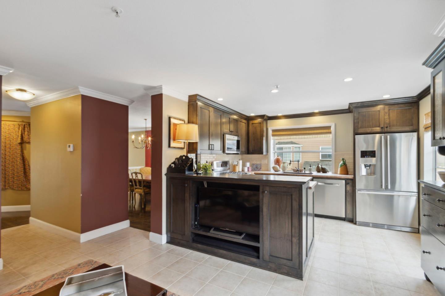 444 San Antonio RD 6A