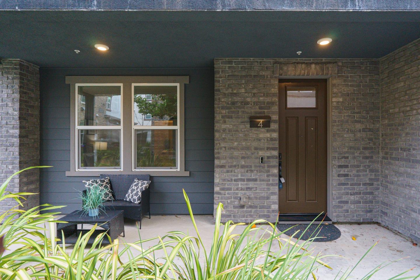 555 San Martin TER 4