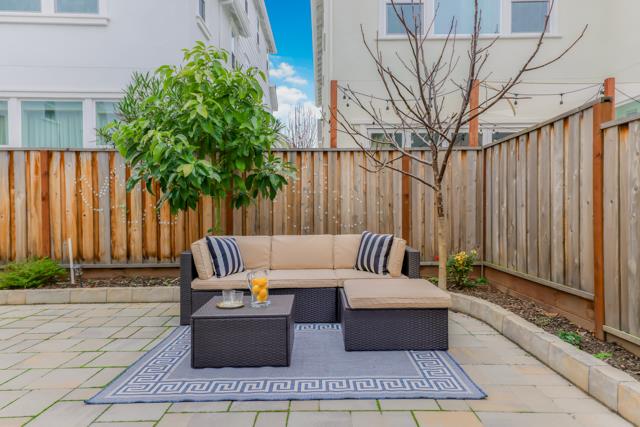 8316 Blue Anchor Way