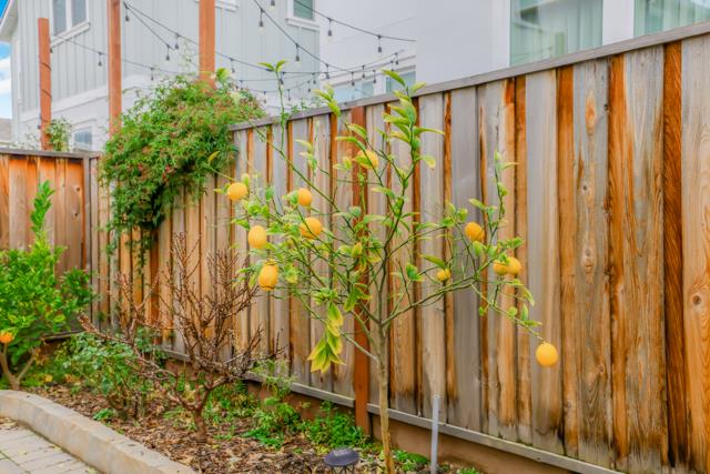 8316 Blue Anchor Way