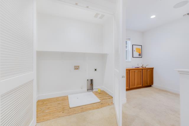 8316 Blue Anchor Way