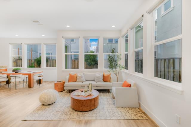 8316 Blue Anchor Way