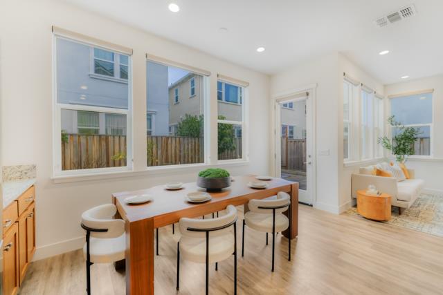 8316 Blue Anchor Way