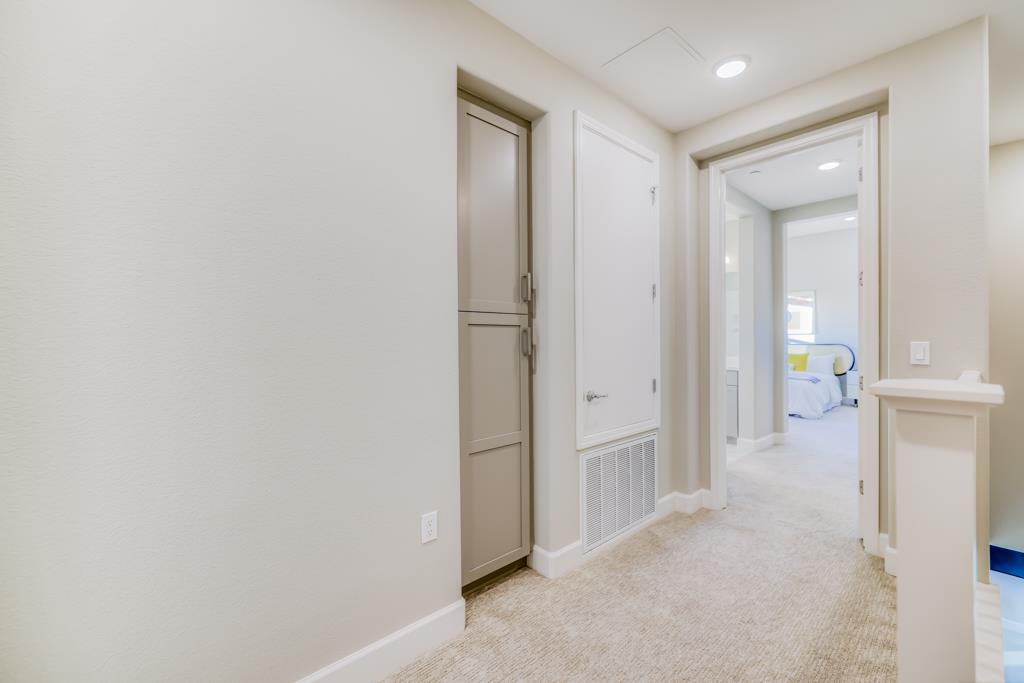 709 Santa Cecilia Terrace