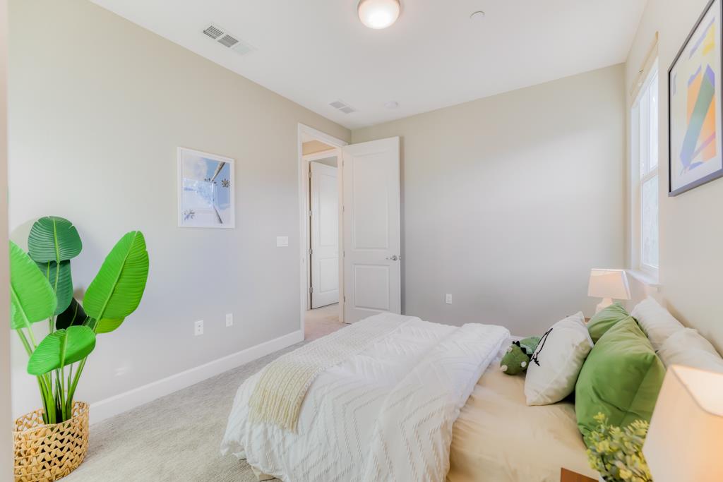 709 Santa Cecilia Terrace