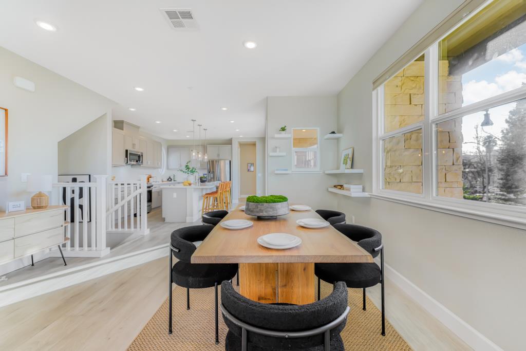 709 Santa Cecilia Terrace