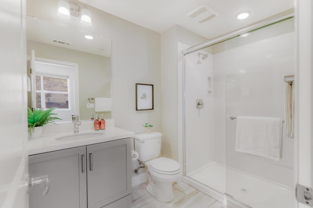 709 Santa Cecilia Terrace