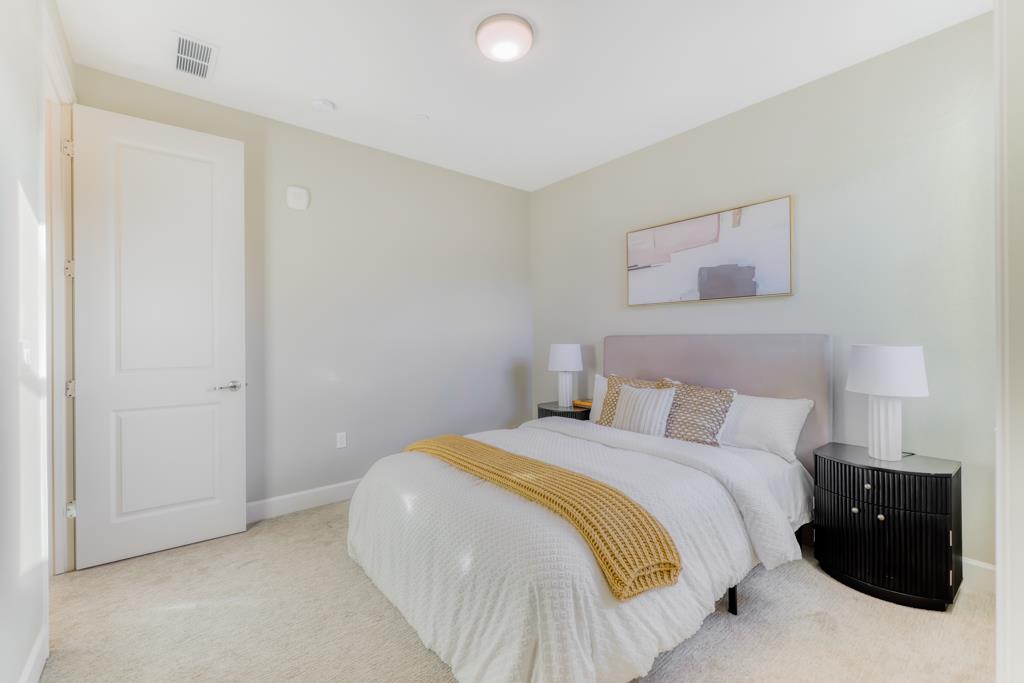 709 Santa Cecilia Terrace