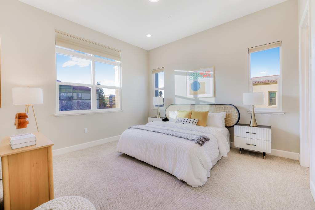 709 Santa Cecilia Terrace