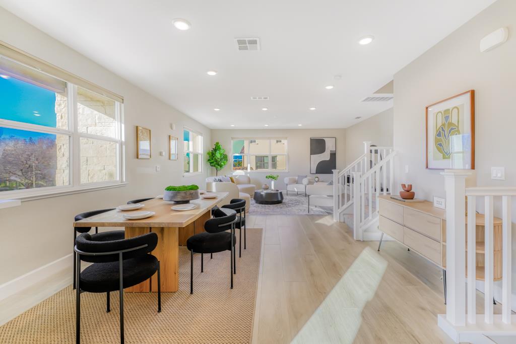 709 Santa Cecilia Terrace