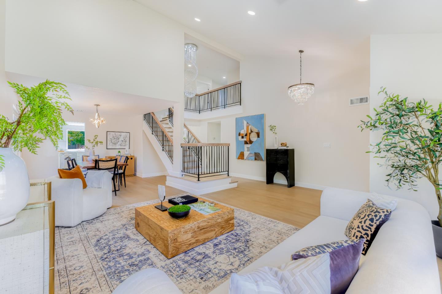 32819 Bluebird LOOP