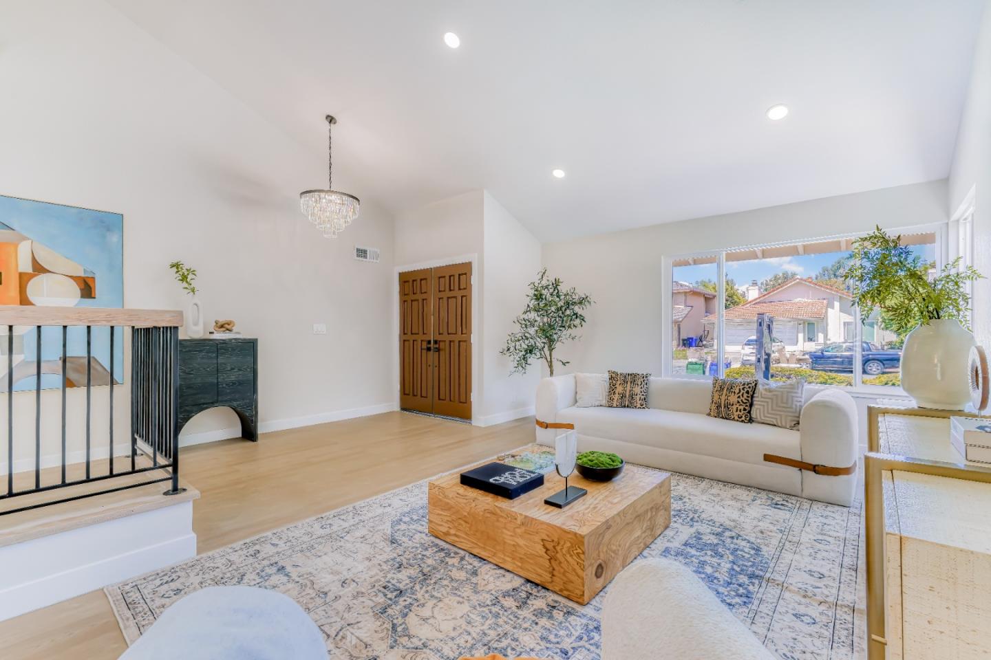32819 Bluebird LOOP
