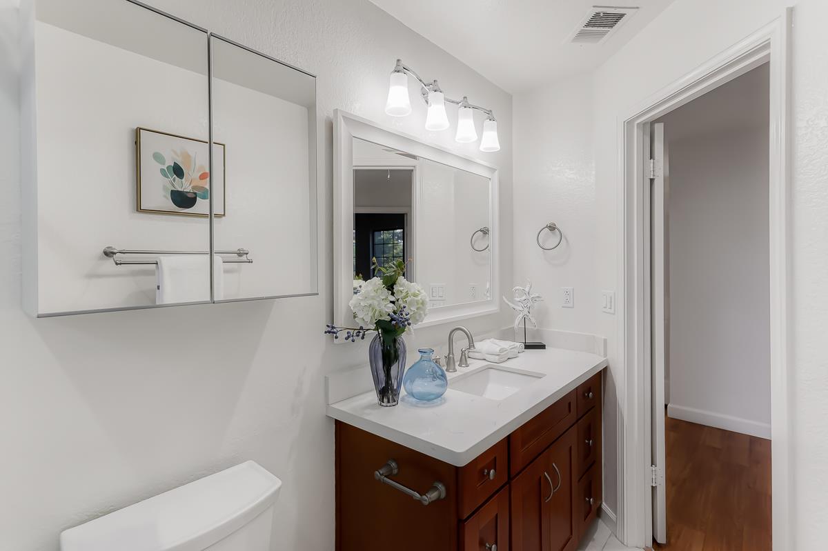 496 West Sunnyoaks Avenue B