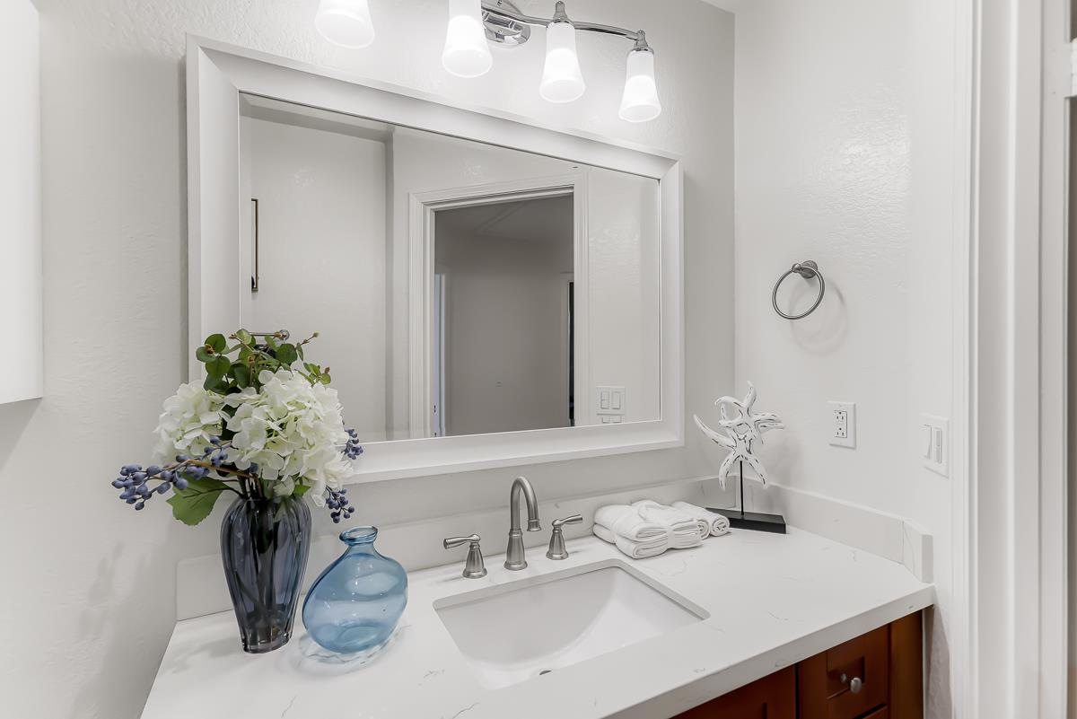 496 West Sunnyoaks Avenue B