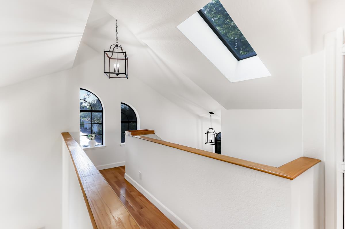 496 West Sunnyoaks Avenue B