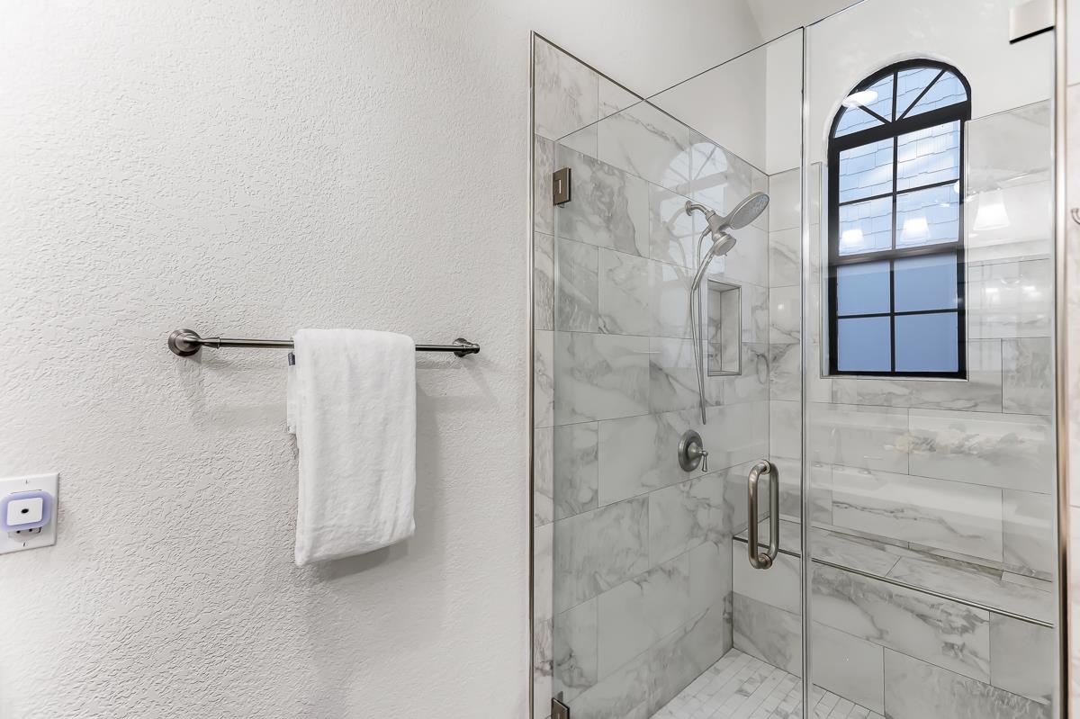 496 West Sunnyoaks Avenue B