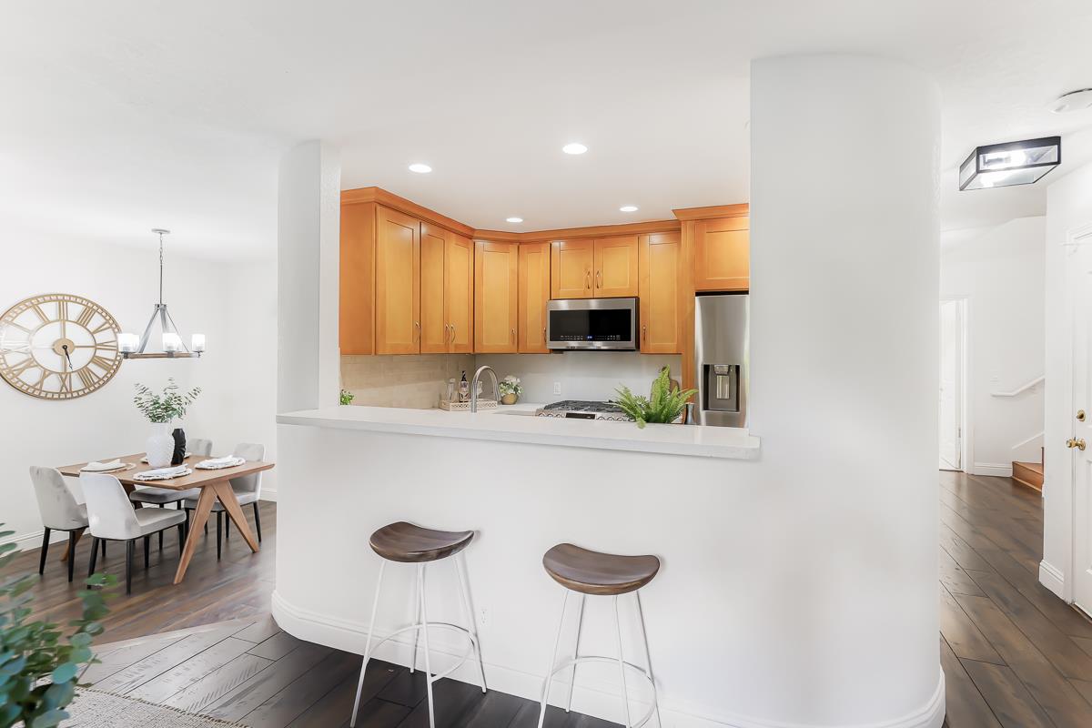 496 West Sunnyoaks Avenue B