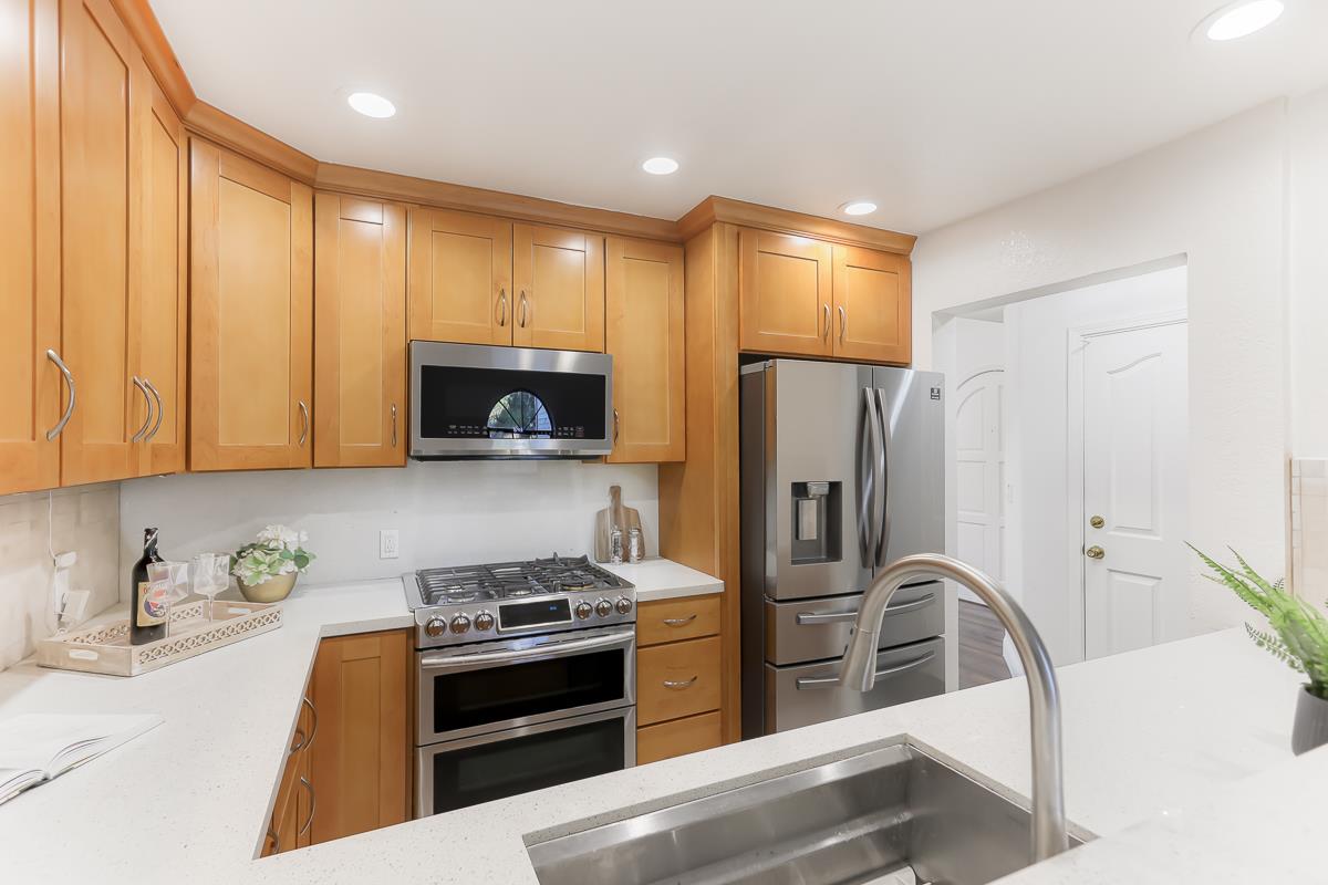 496 West Sunnyoaks Avenue B