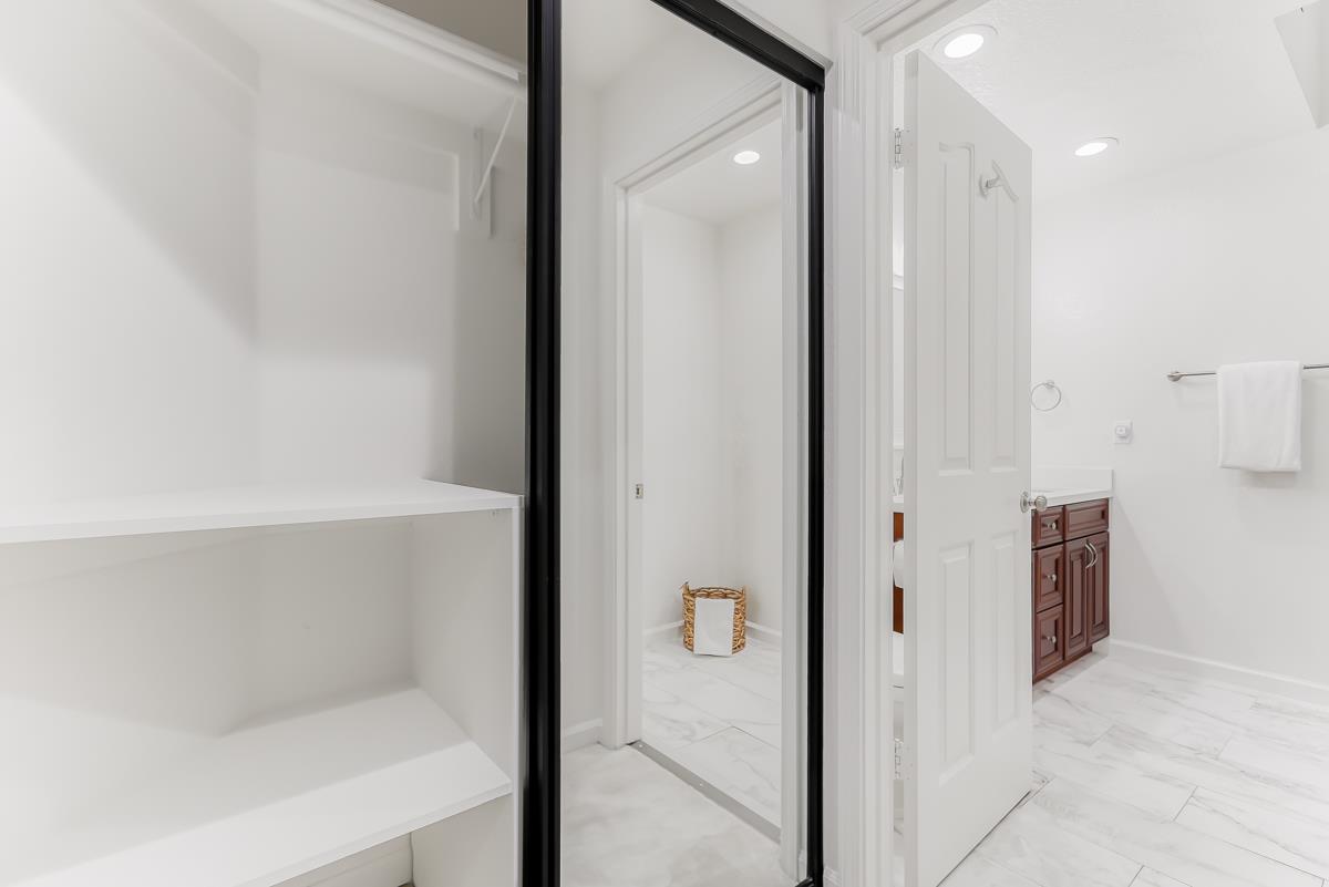 496 West Sunnyoaks Avenue B