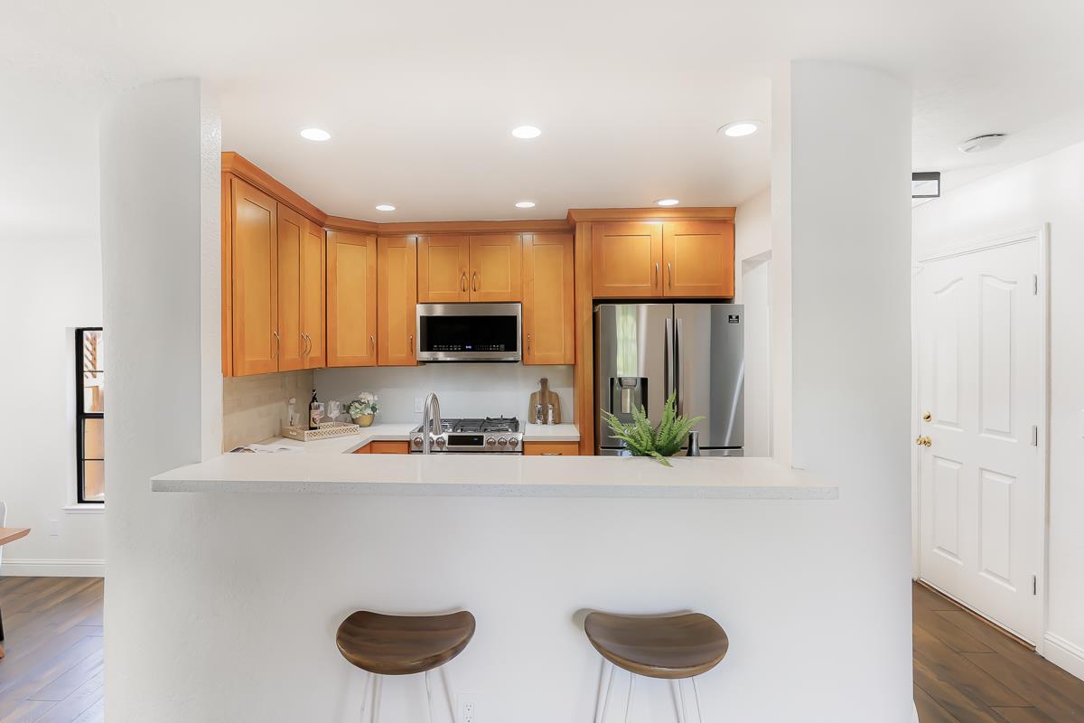 496 West Sunnyoaks Avenue B