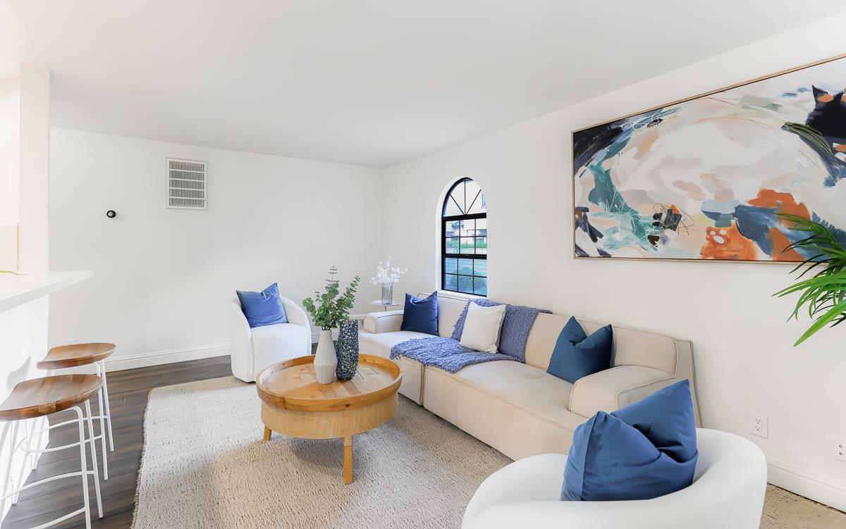 496 West Sunnyoaks Avenue B