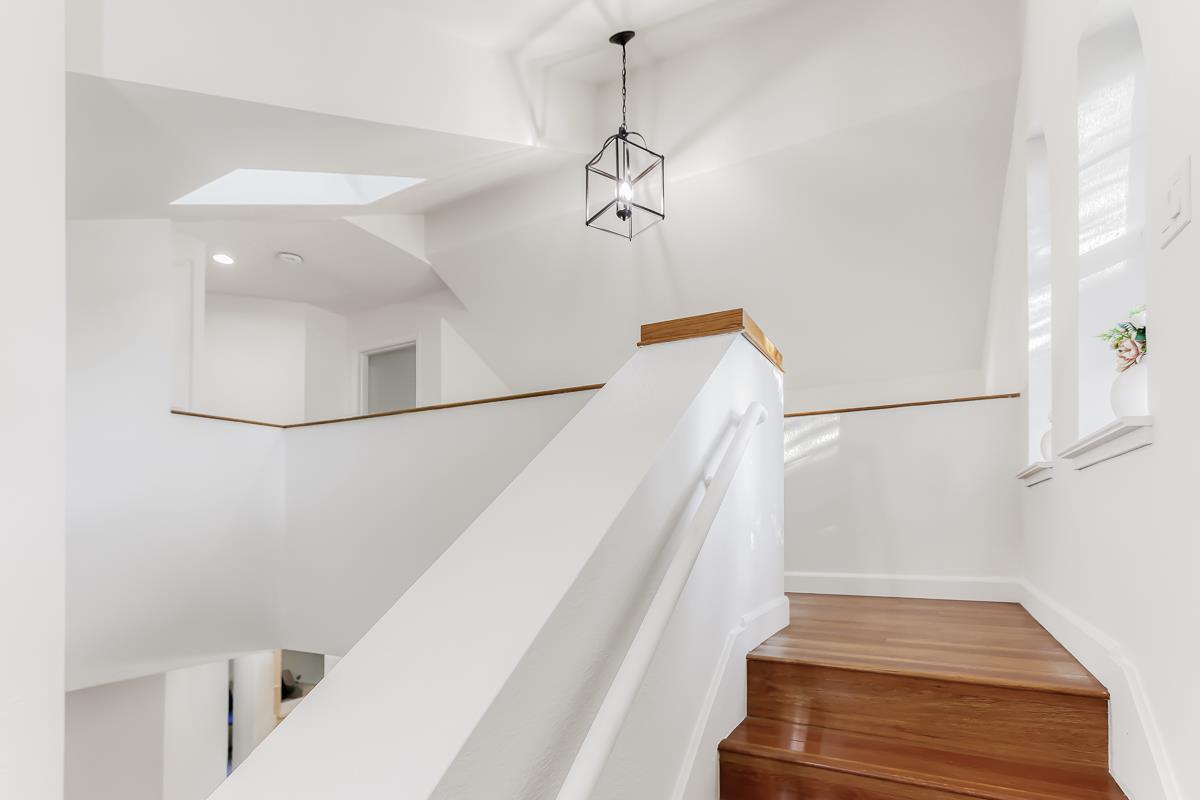 496 West Sunnyoaks Avenue B