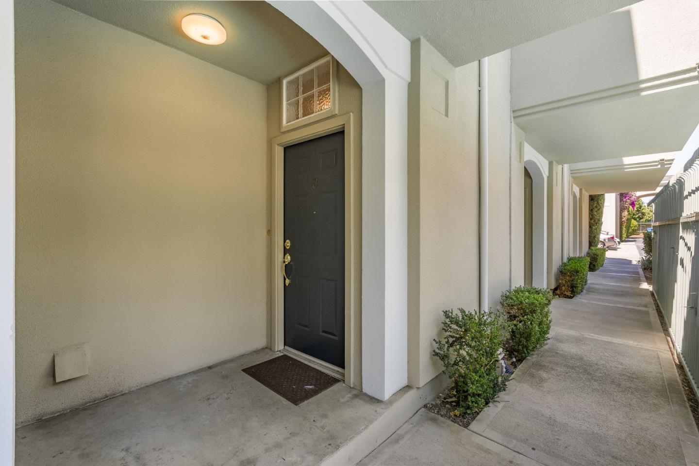 358 Dunsmuir TER 3