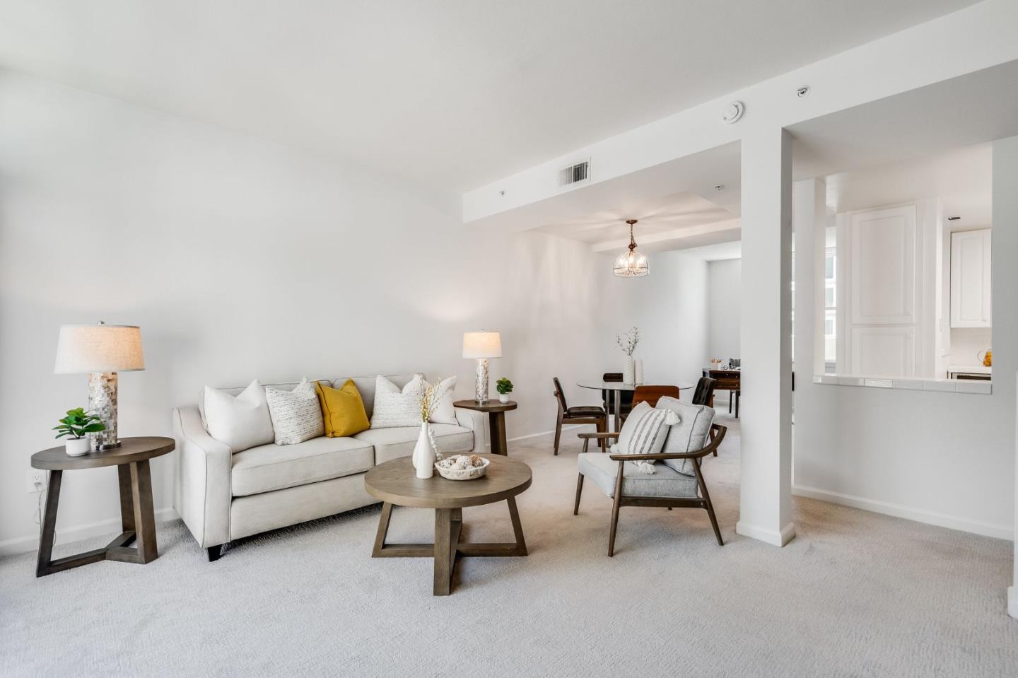 358 Dunsmuir TER 3