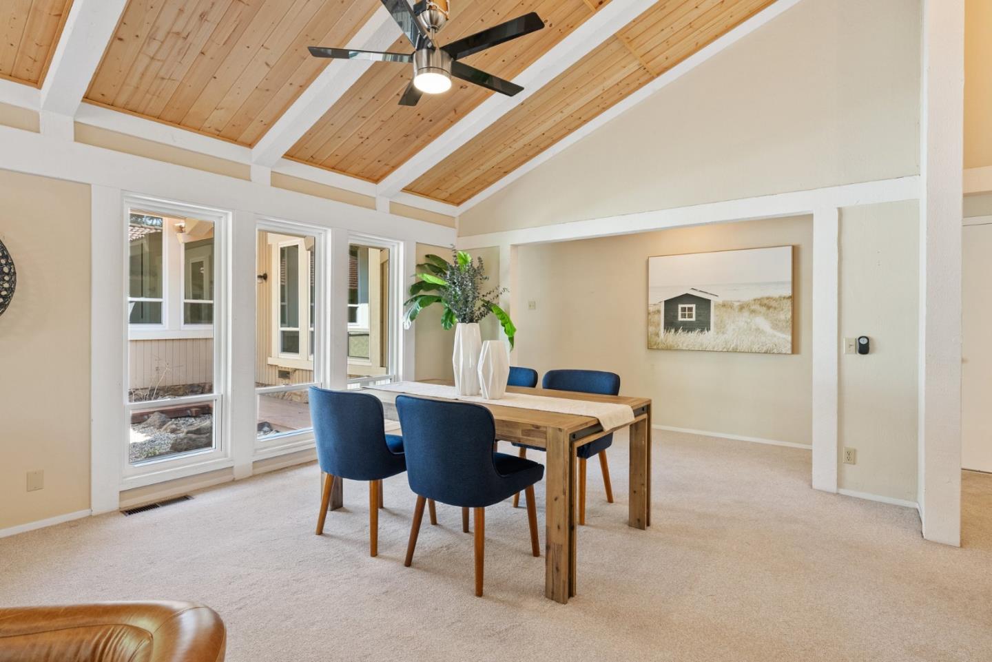 1920 Noel DR