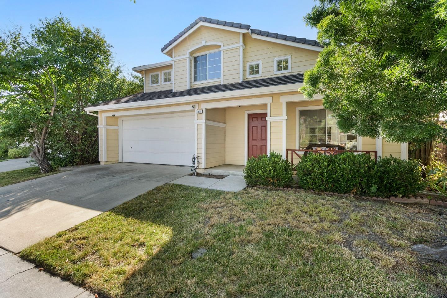 1411 Chavez WAY