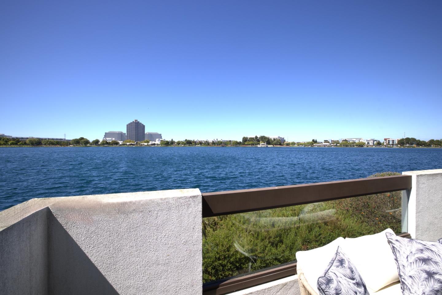 610 Portofino LN