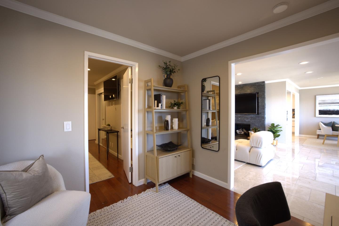 610 Portofino LN