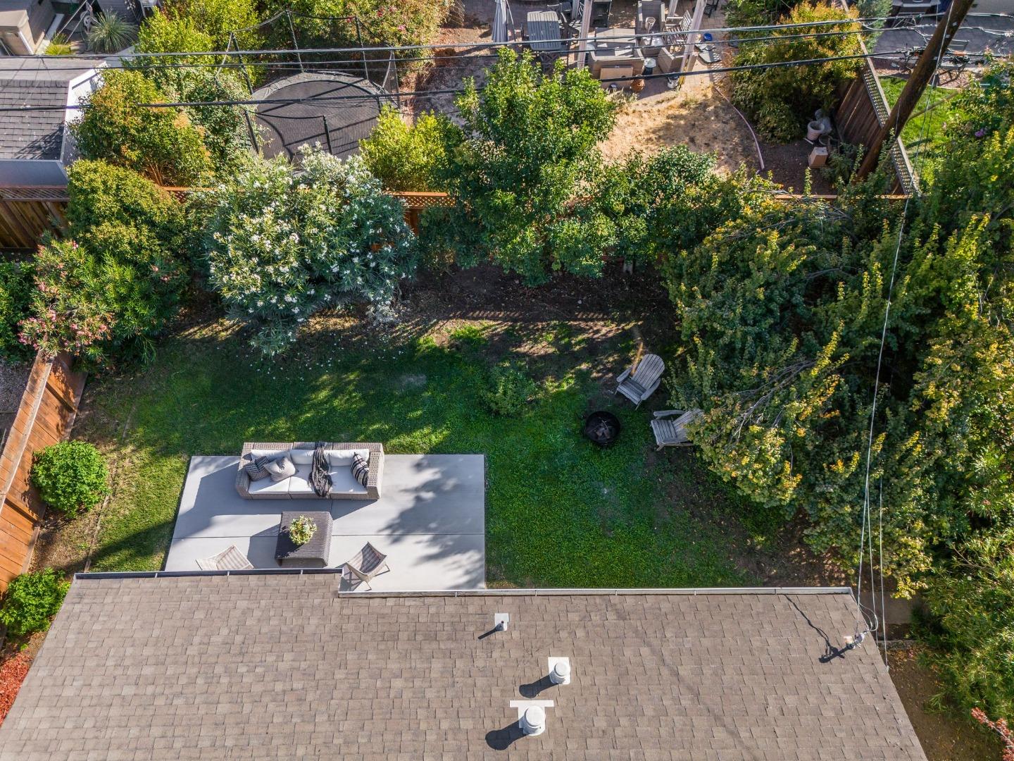 4552 Alex DR