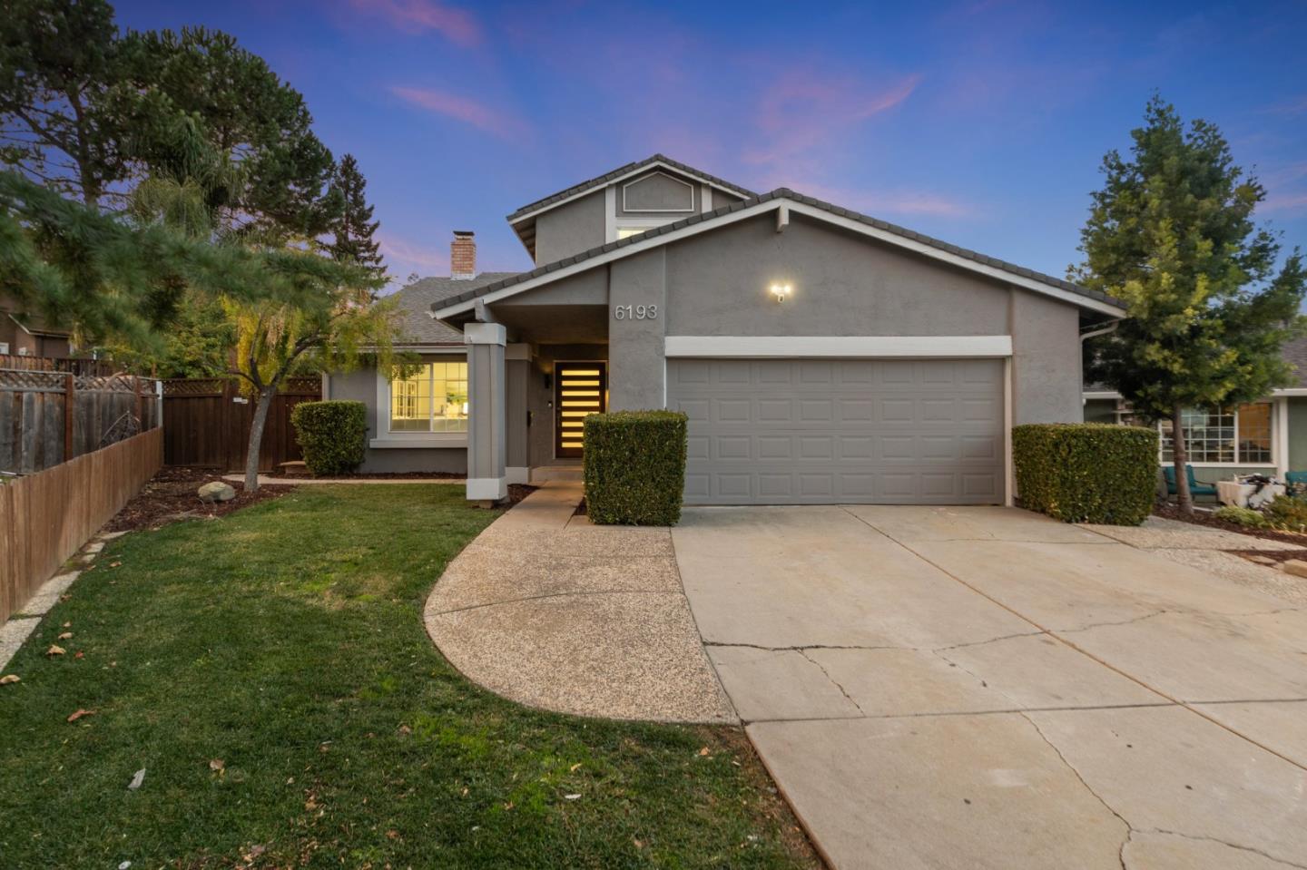 6193 Rocky Glen CT