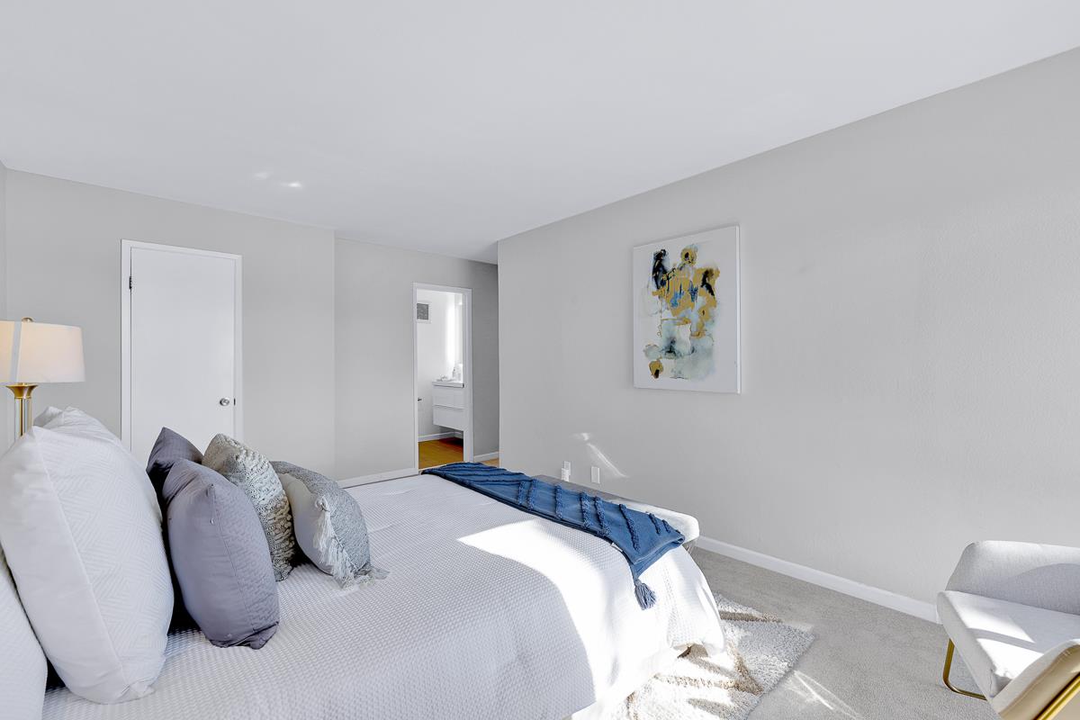 926 Beach Park BLVD 8