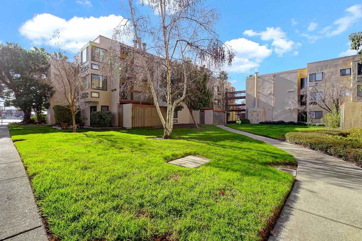 926 Beach Park BLVD 8