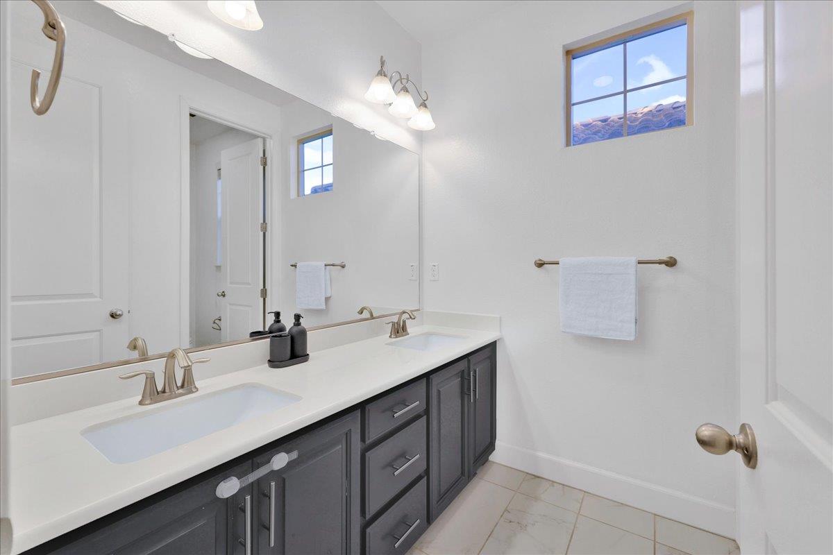 3134 Via Siena PL