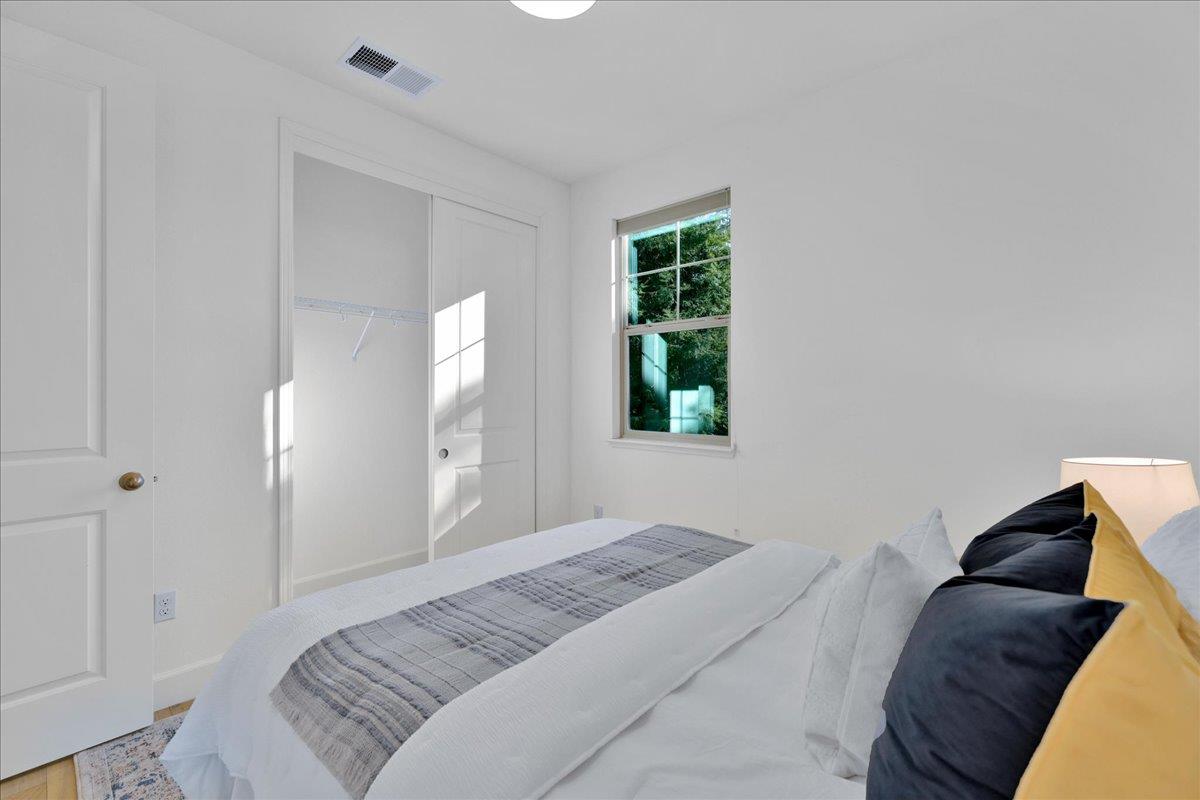 3134 Via Siena PL