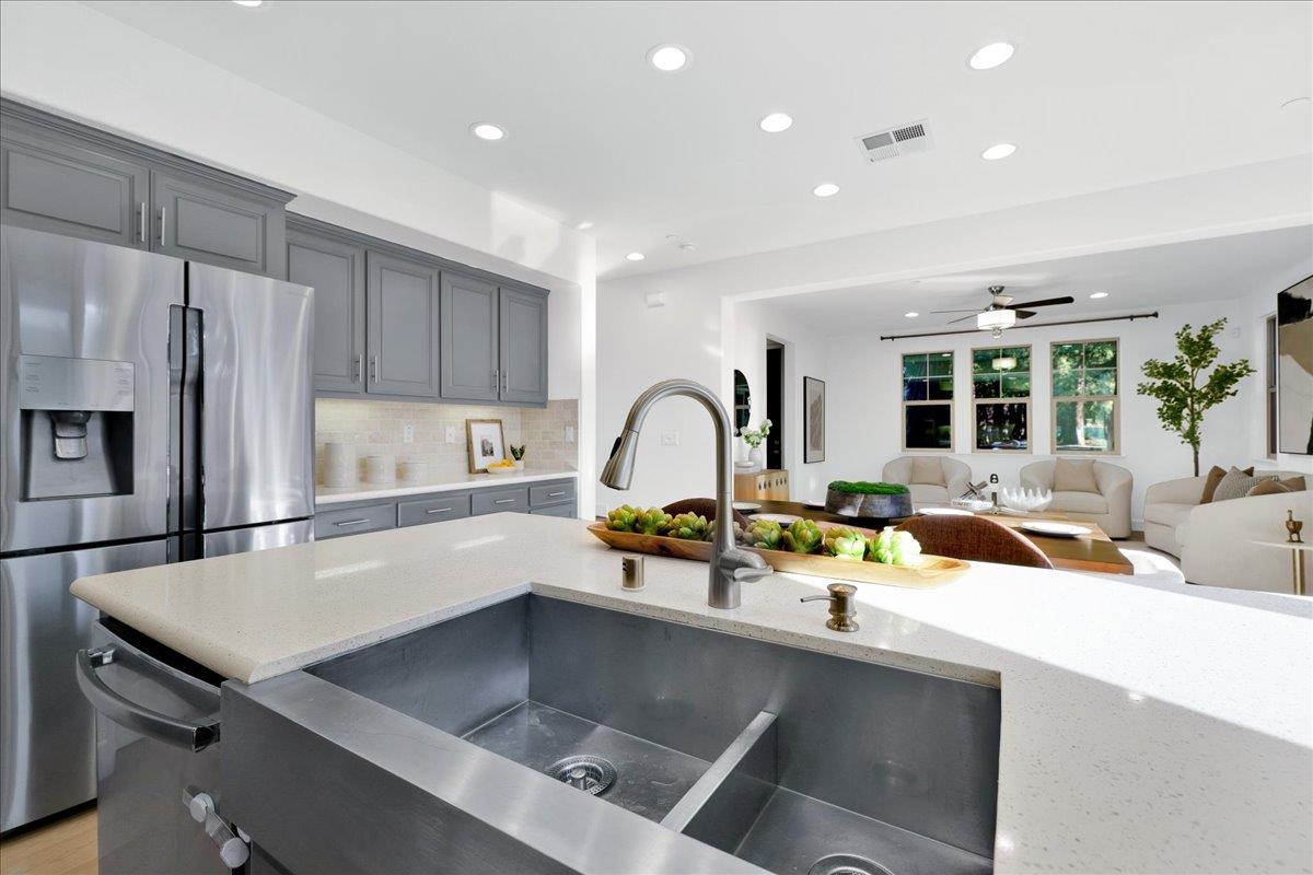 3134 Via Siena PL