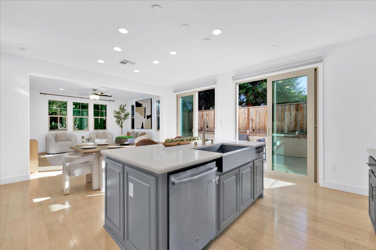 3134 Via Siena PL