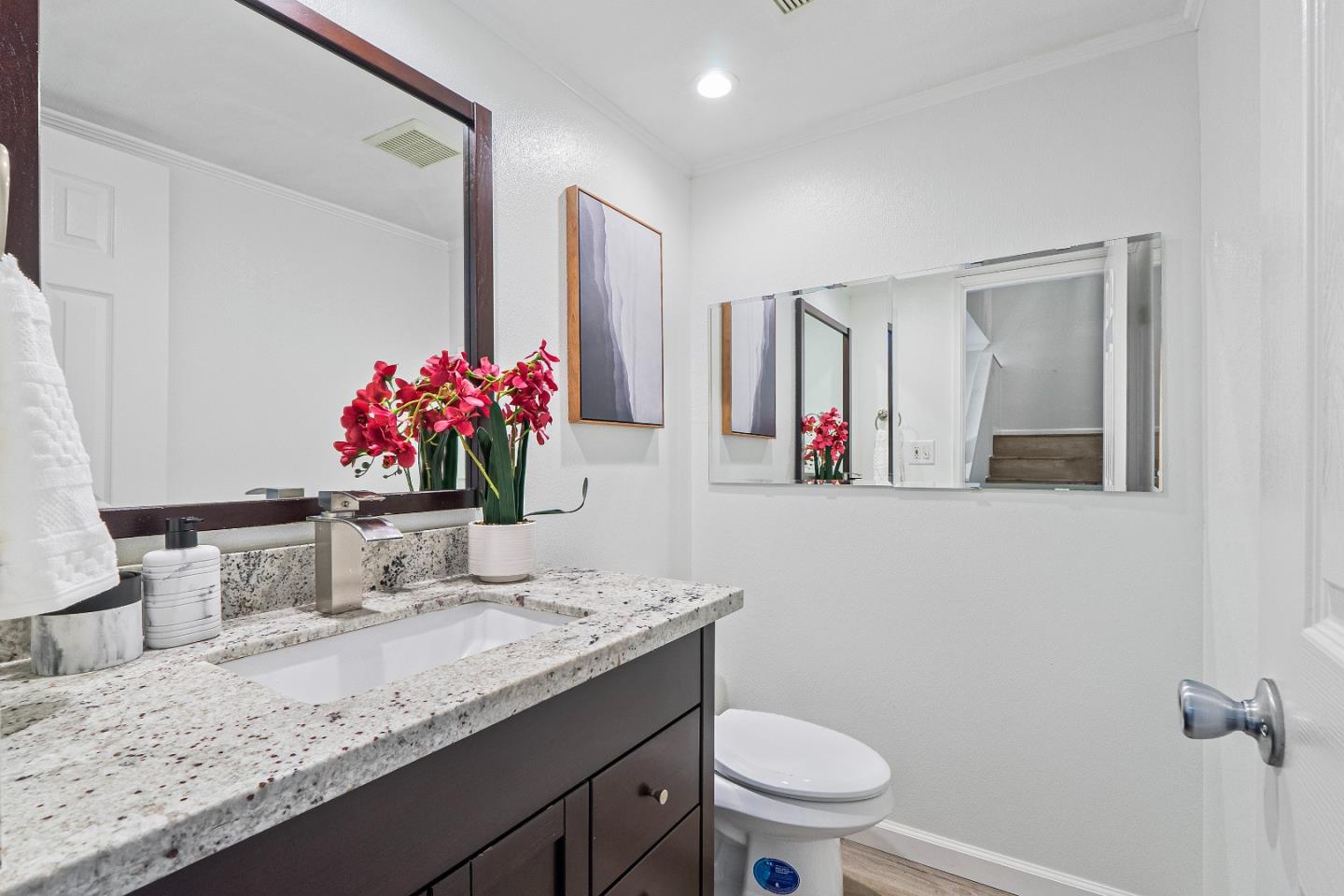 3157 Payne AVE 22