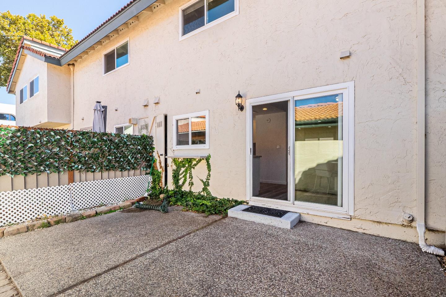3157 Payne AVE 22
