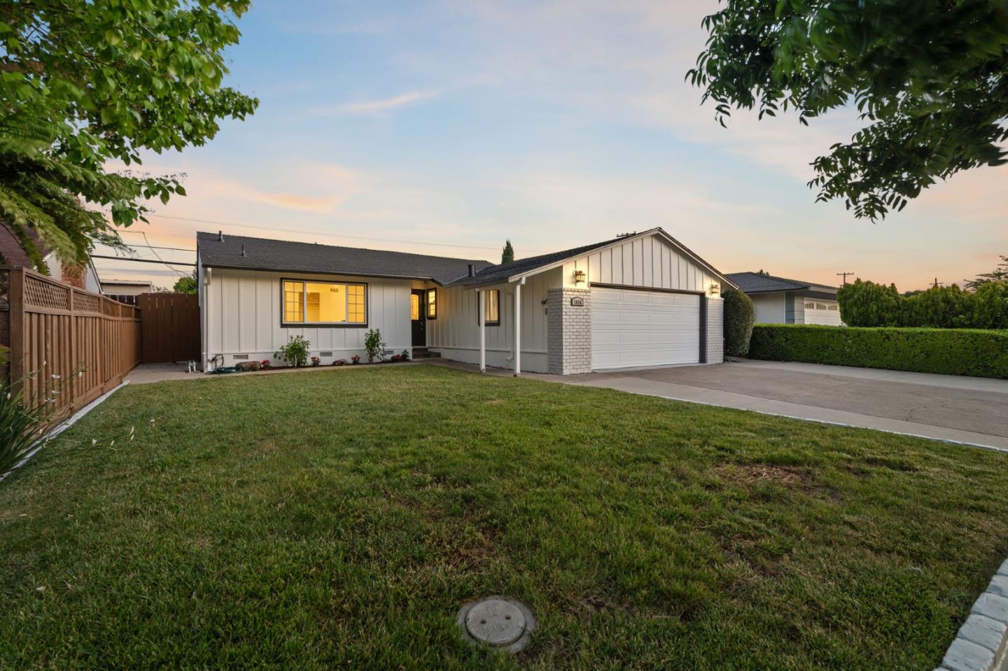 1816 Rosswood Drive