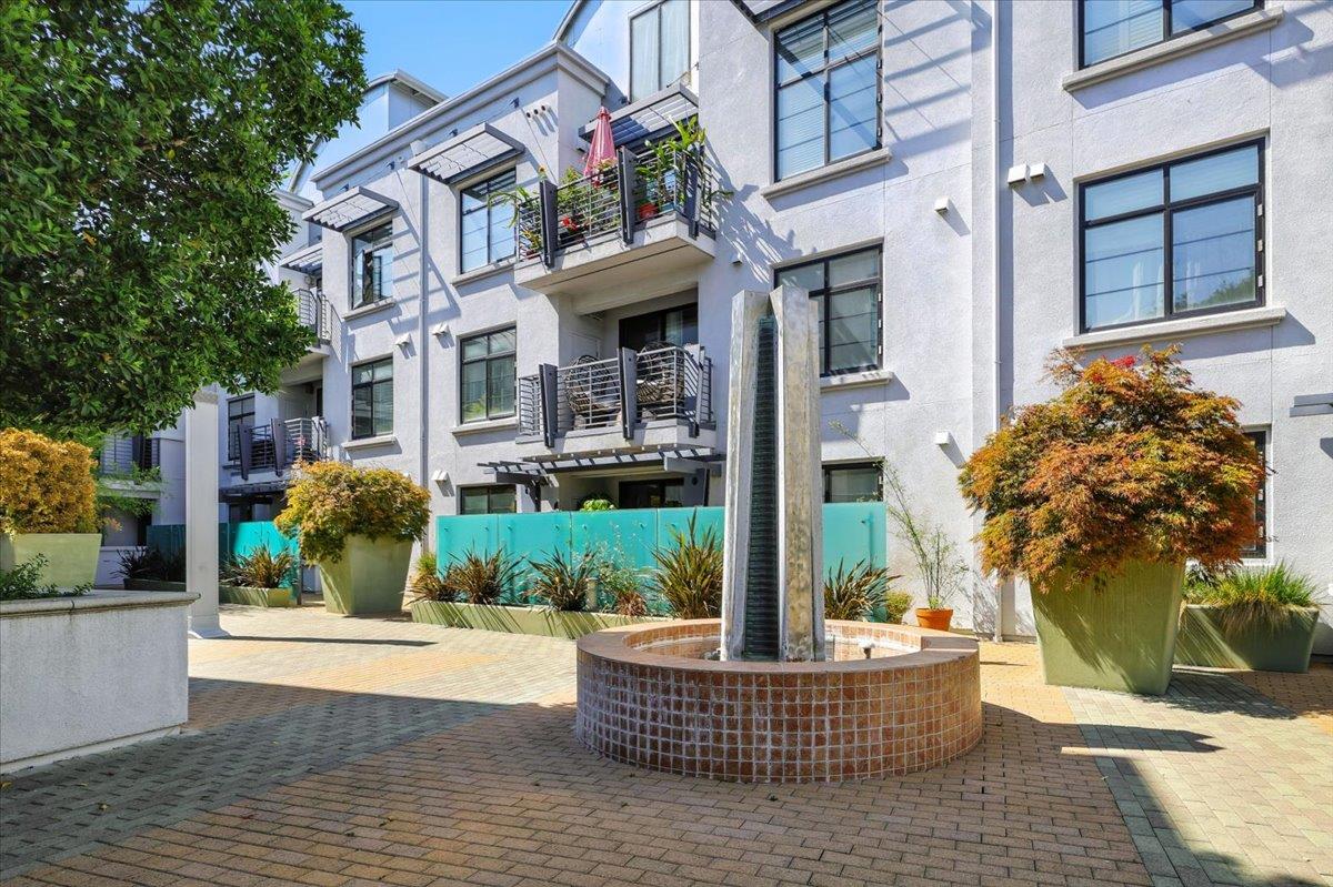10745 North De Anza Boulevard 115