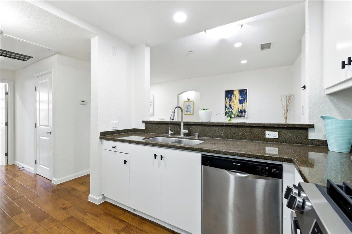 10745 North De Anza Boulevard 115