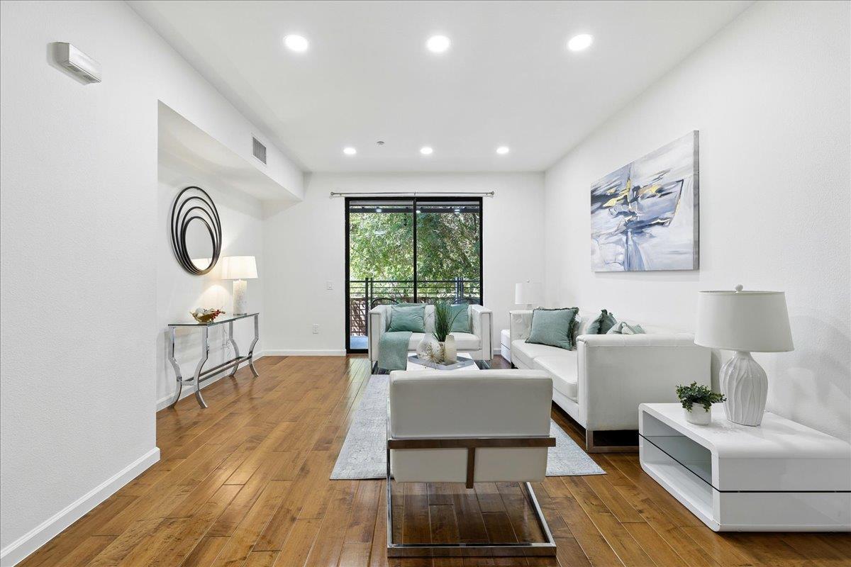 10745 North De Anza Boulevard 115