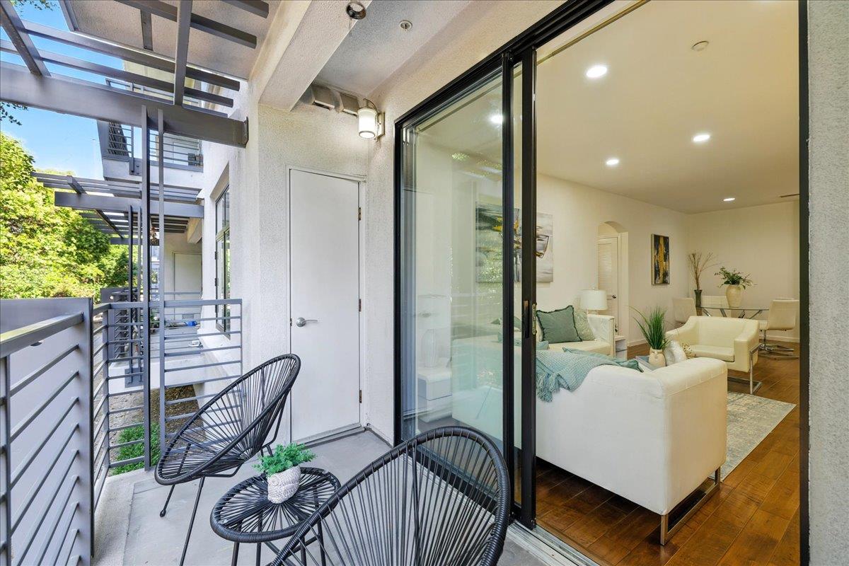 10745 North De Anza Boulevard 115