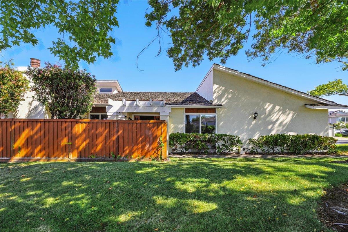 1251 Corsica Lane